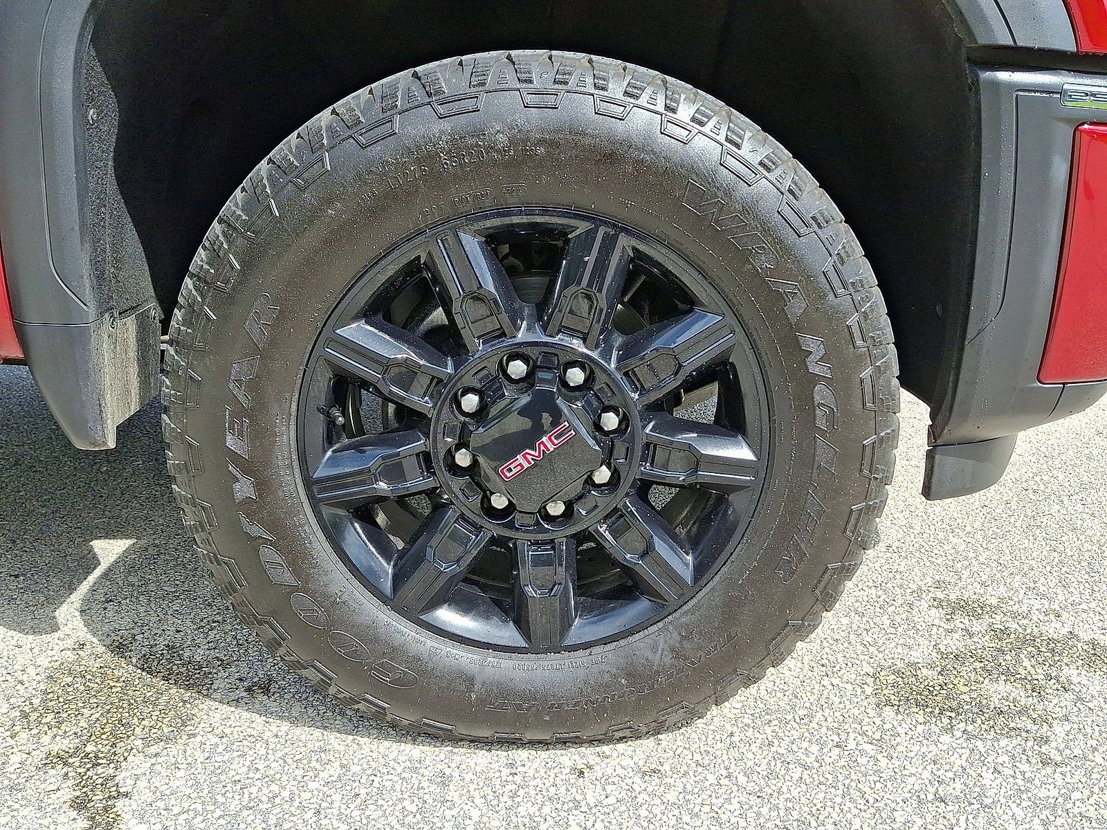 Certified 2024 GMC Sierra 2500 AT4 w/ AT4 Preferred Package AWD/4WD image 27