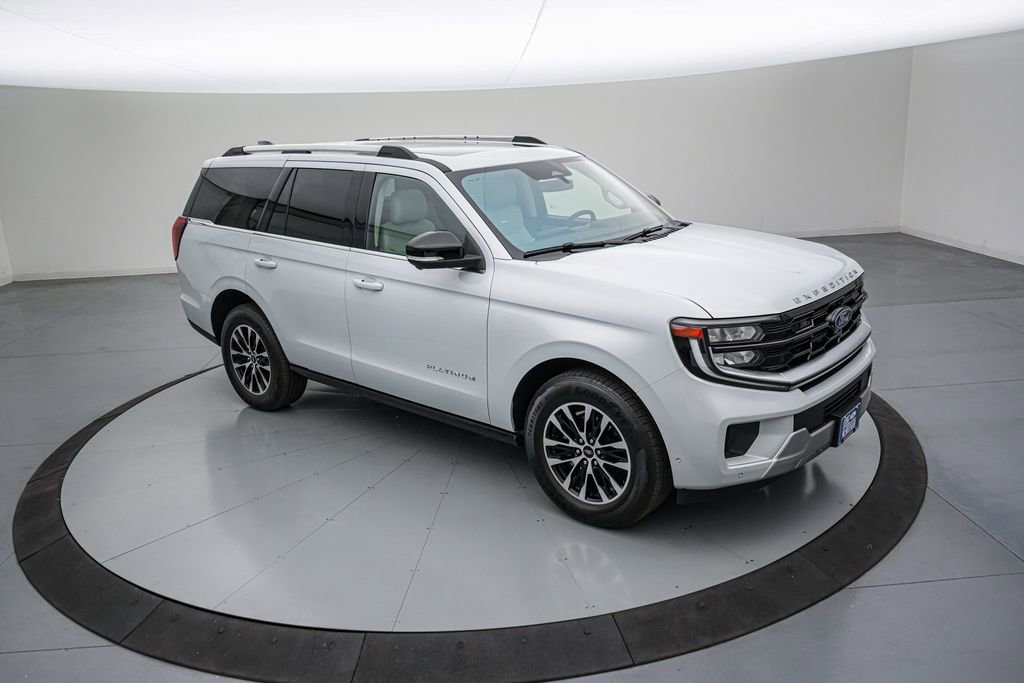 Certified 2025 Ford Expedition Platinum AWD/4WD image 3