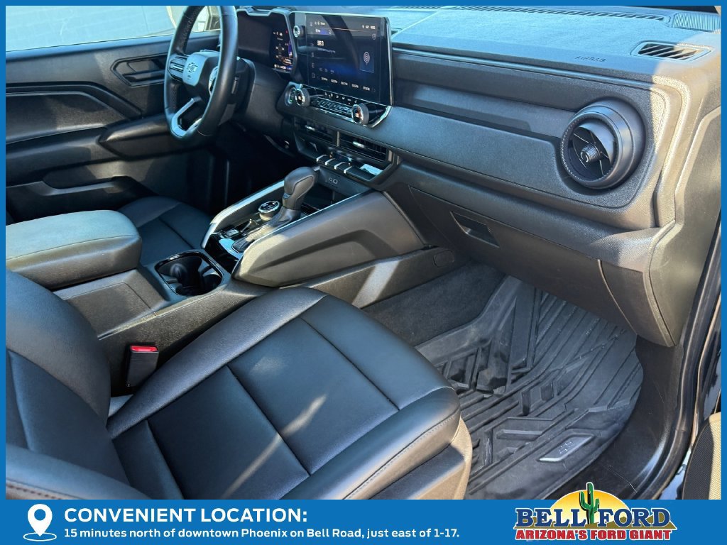 Used 2025 Chevrolet Colorado Trail Boss AWD/4WD image 8