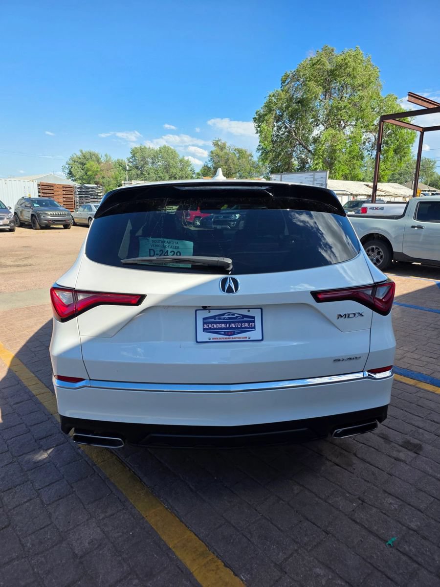 Used 2023 Acura MDX SH-AWD image 6