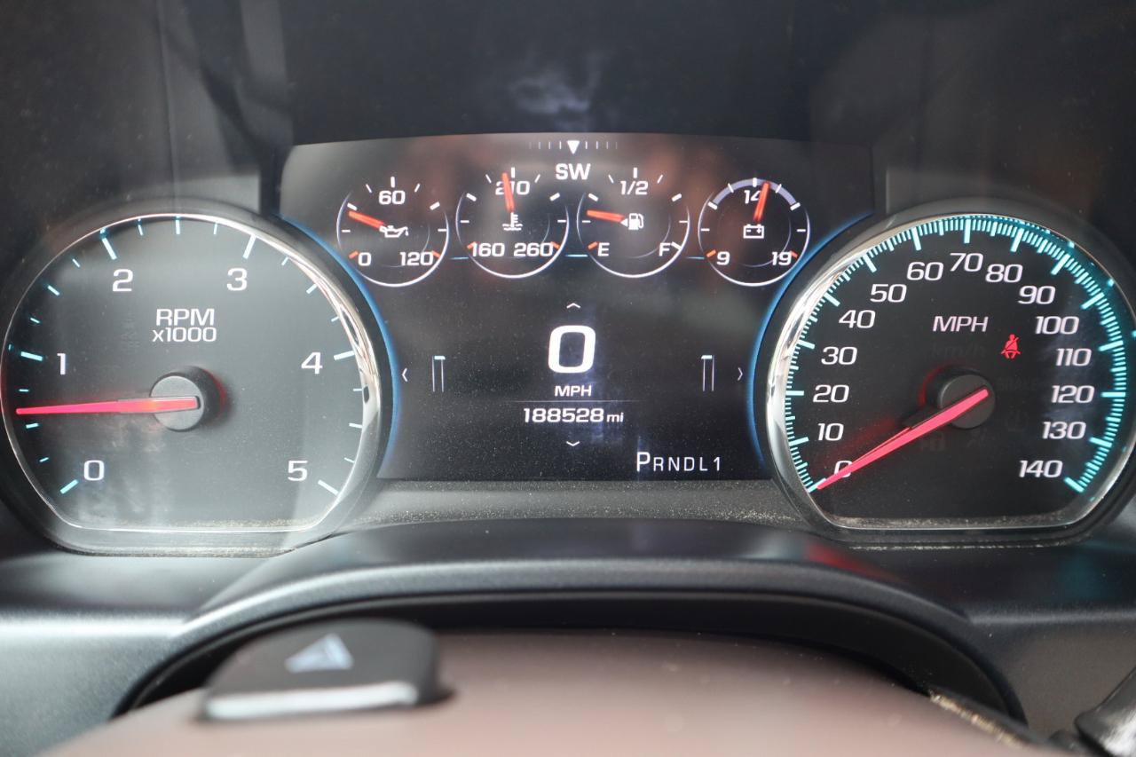 Used 2018 GMC Sierra 3500 Denali w/ Duramax Plus Package AWD/4WD image 10