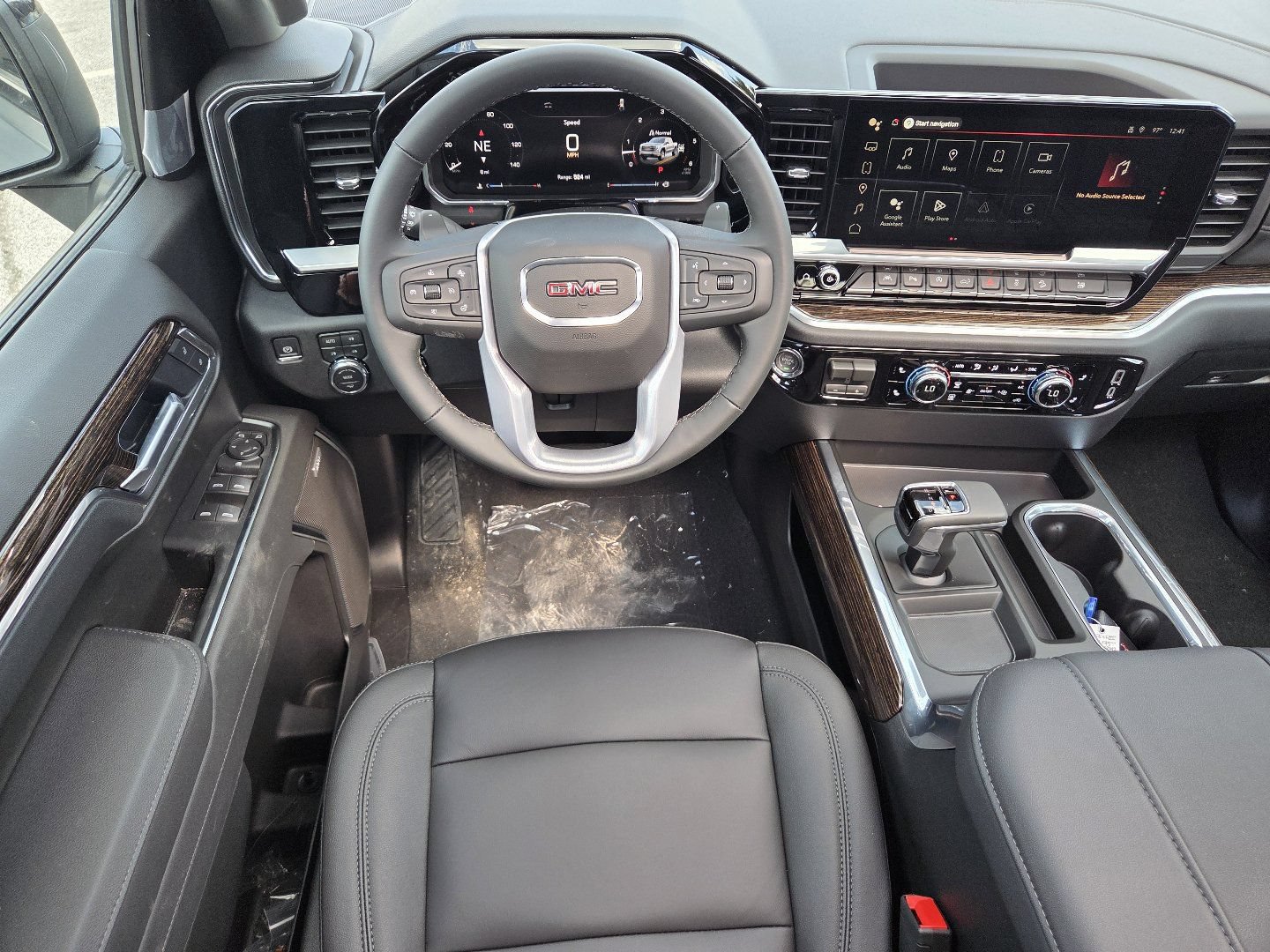 New 2026 GMC Sierra 1500 Elevation w/ Elevation Premium Package AWD/4WD image 4