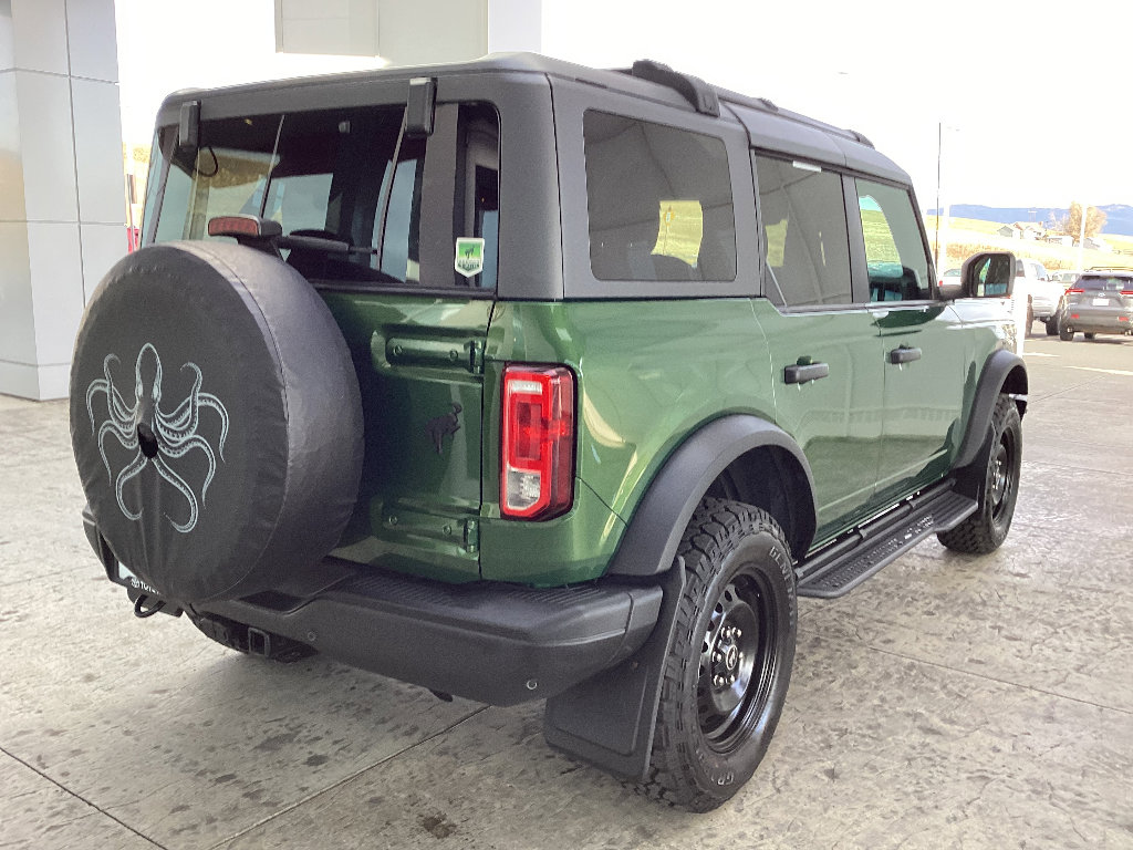 Used 2022 Ford Bronco Black Diamond image 9