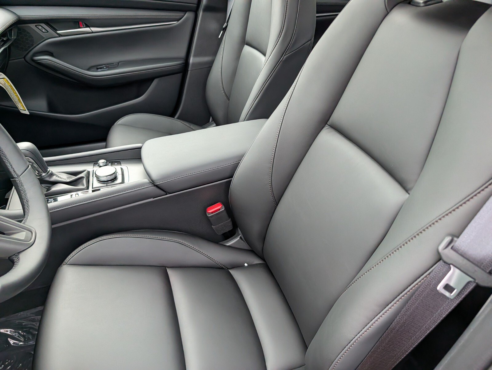 New 2026 MAZDA MAZDA3 2.5 S Sedan w/ Preferred Pkg FWD image 9
