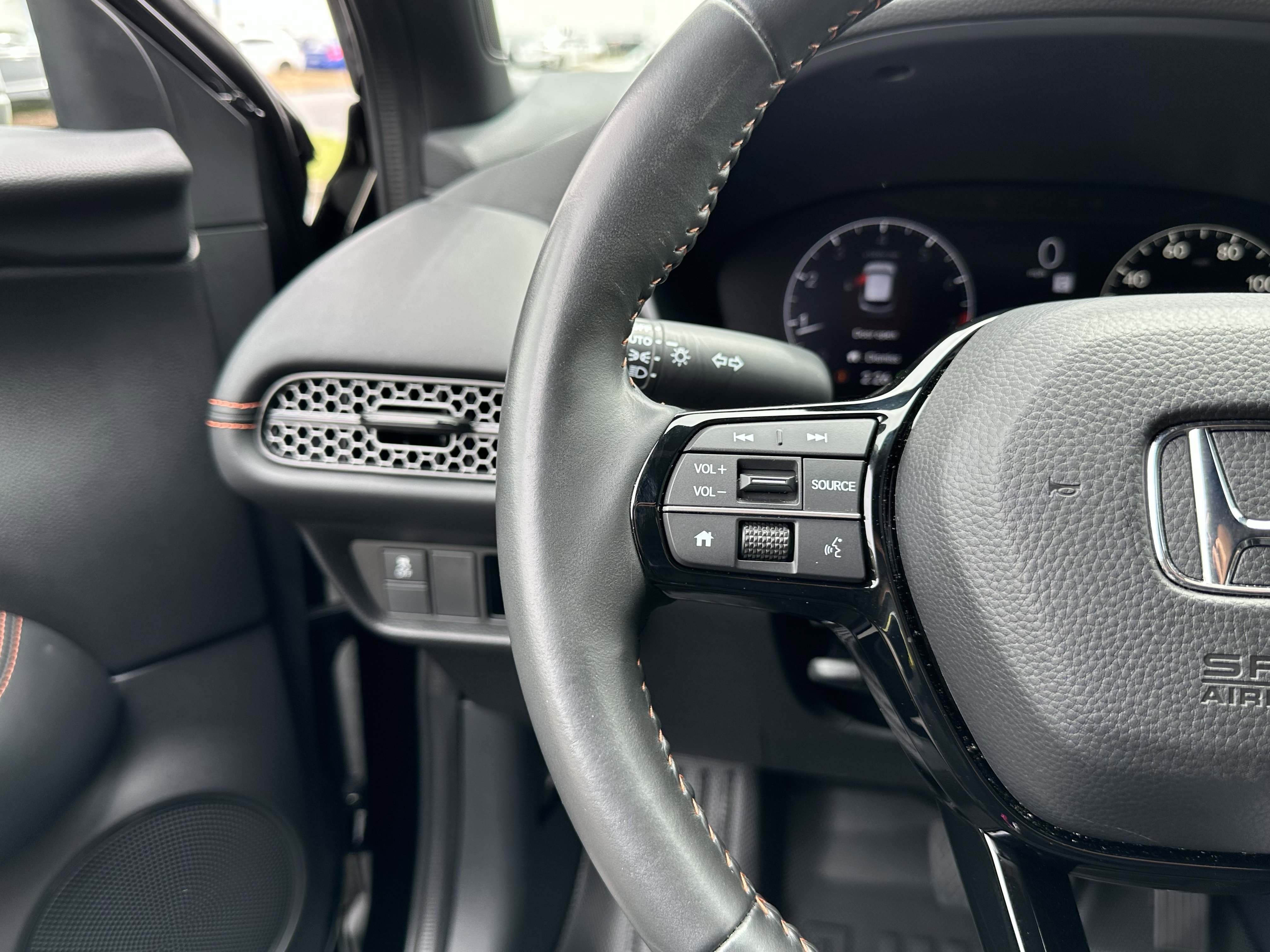 Used 2024 Honda HR-V Sport image 21