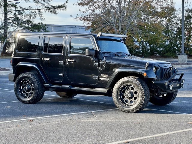 Used 2014 Jeep Wrangler Unlimited Sahara image 10