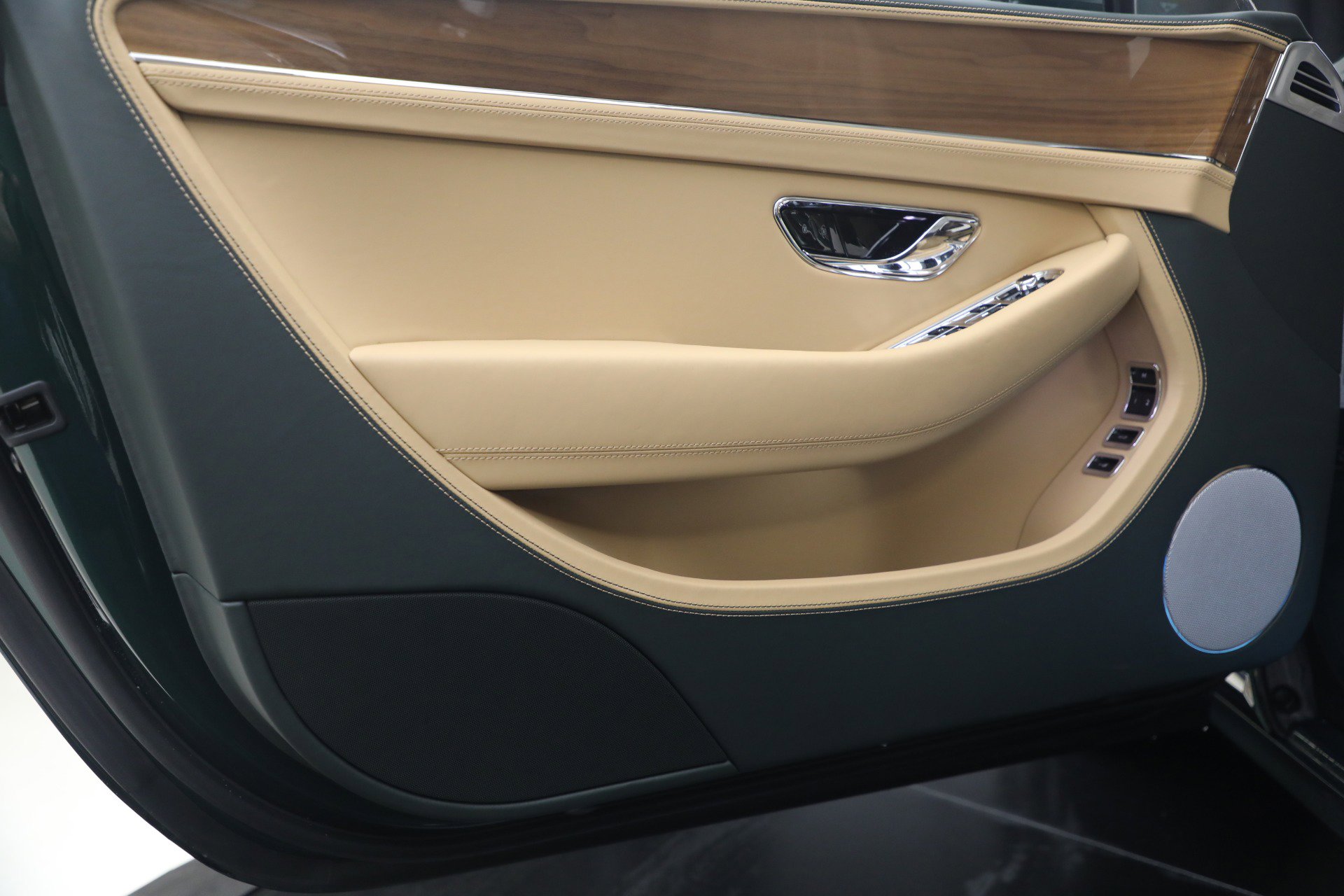 New 2026 Bentley Continental GT AWD/4WD image 18