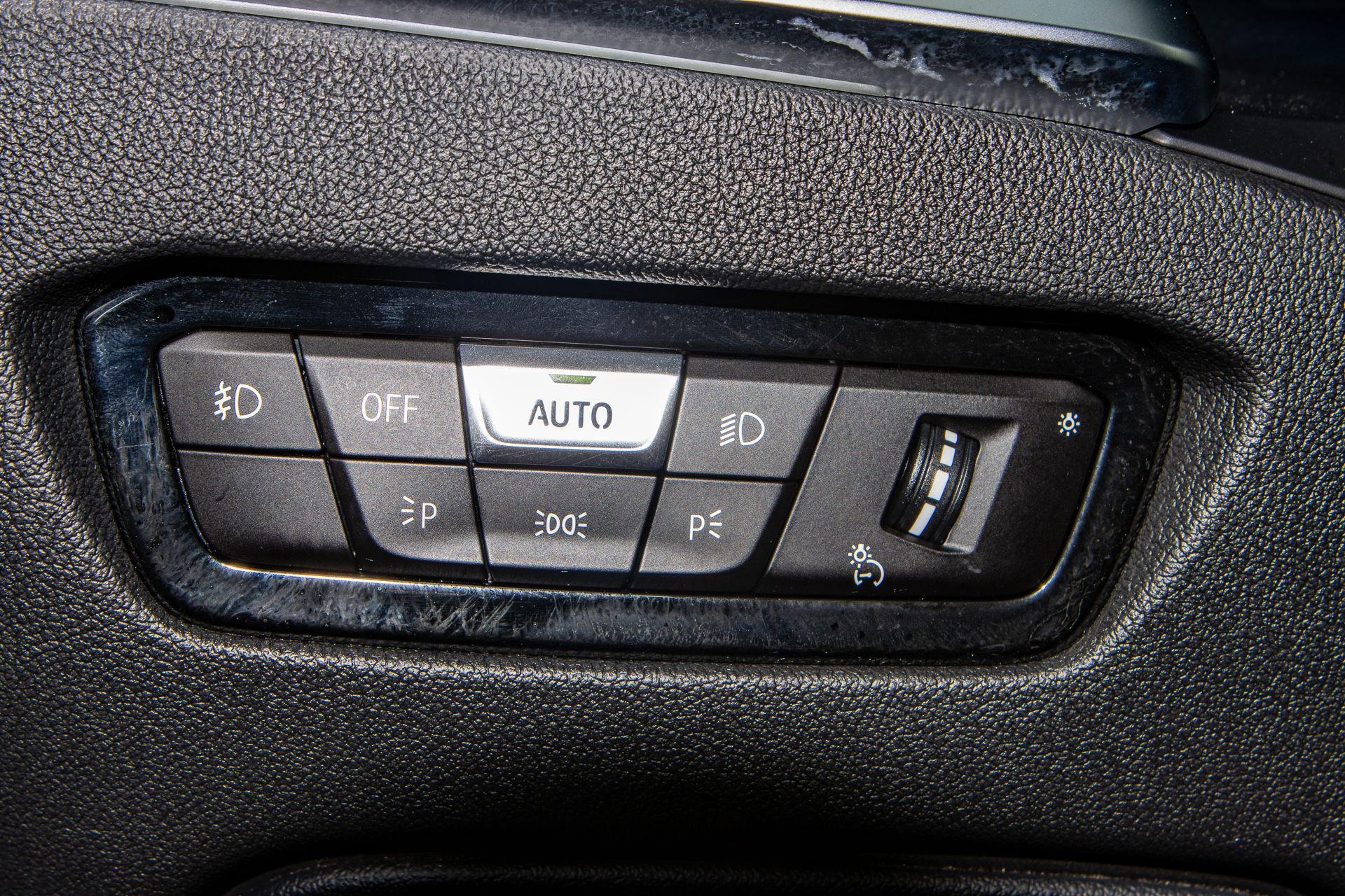 Used 2021 BMW 430i Coupe w/ M Sport Package image 23