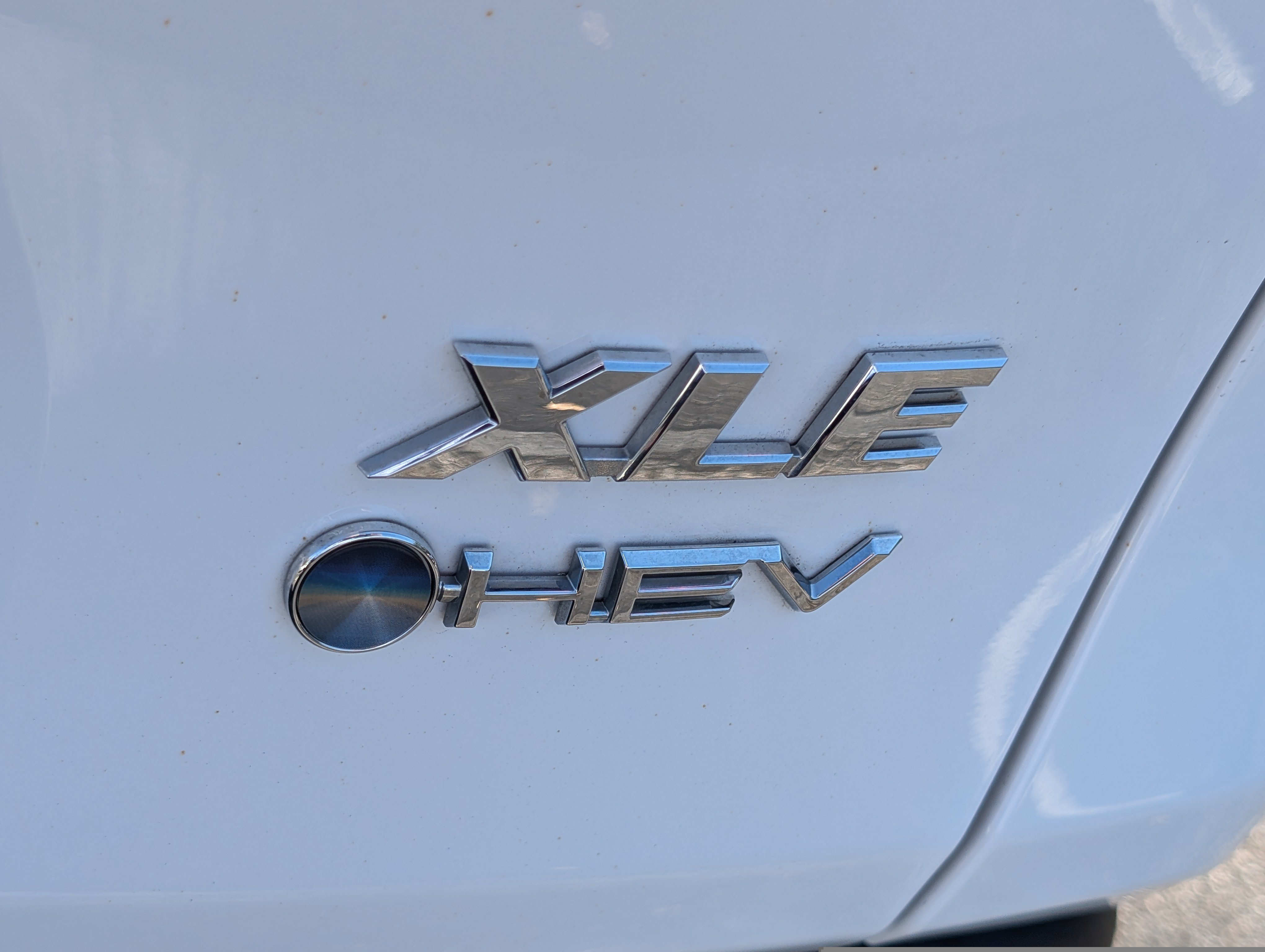 Used 2025 Toyota RAV4 XLE AWD/4WD image 10