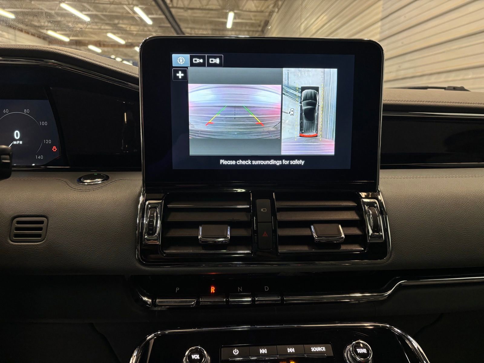 Used 2019 Lincoln Navigator L Reserve image 19