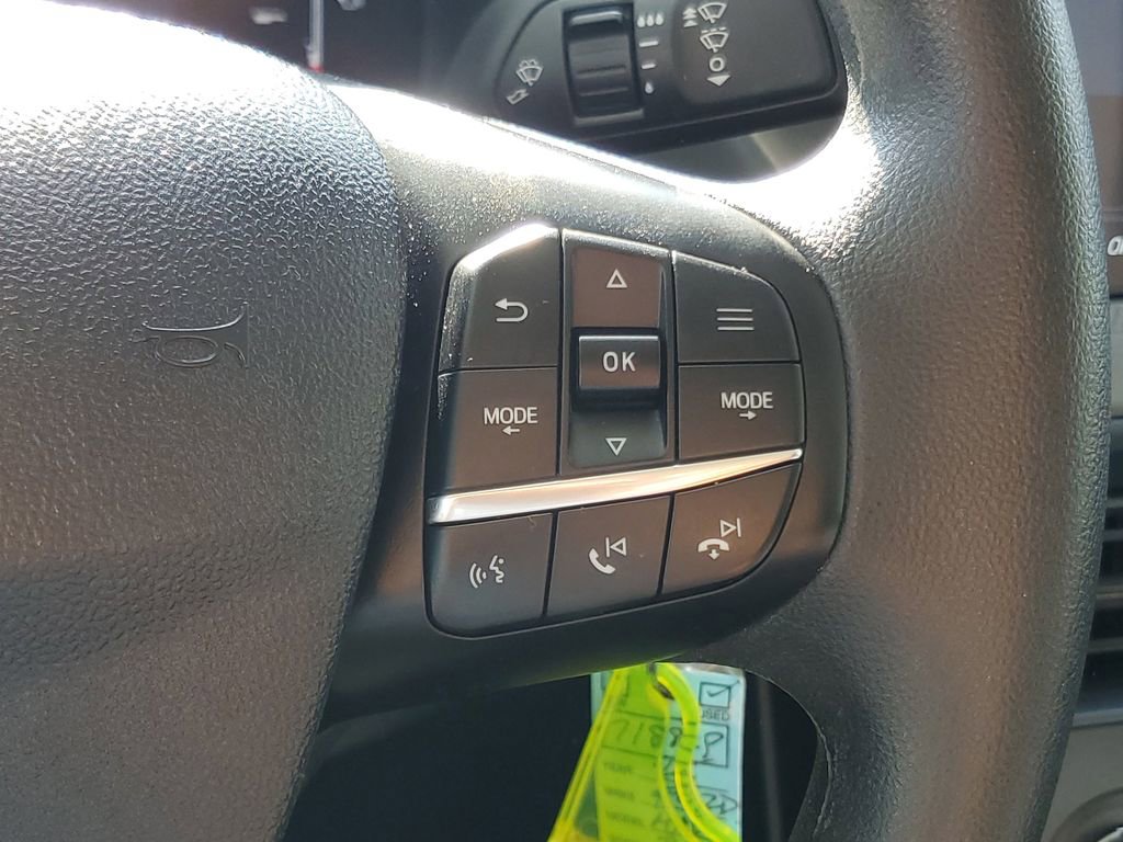 Used 2025 Ford Maverick XL FWD image 21
