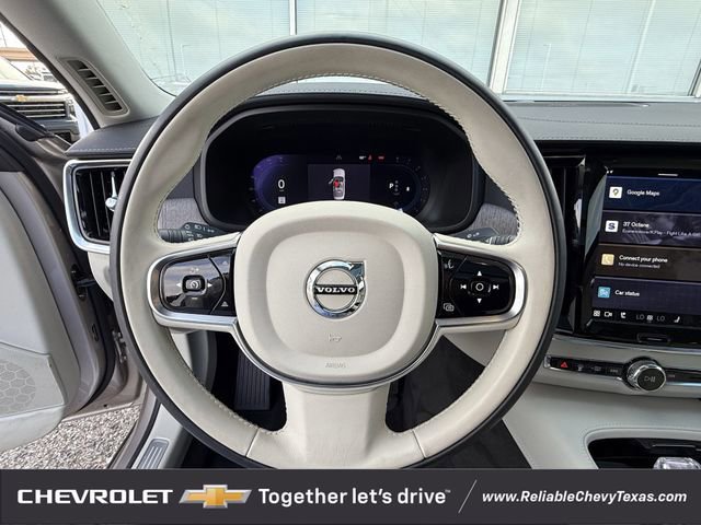 Used 2023 Volvo S90 B6 Ultimate image 13