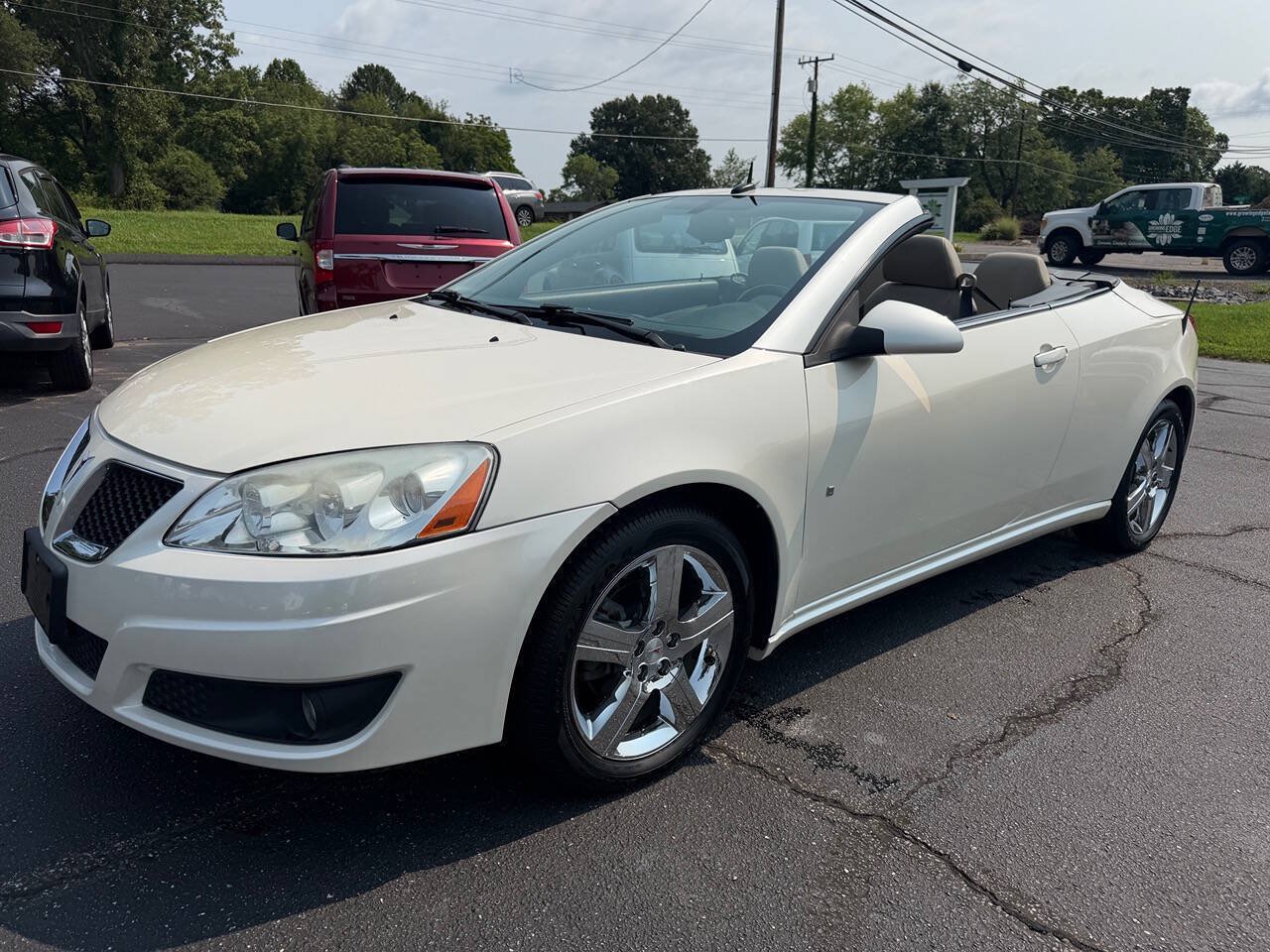 Used 2009 Pontiac G6 GT w/ Sport Package 1 FWD image 26