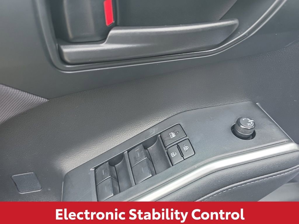 Used 2024 Toyota Highlander LE image 22