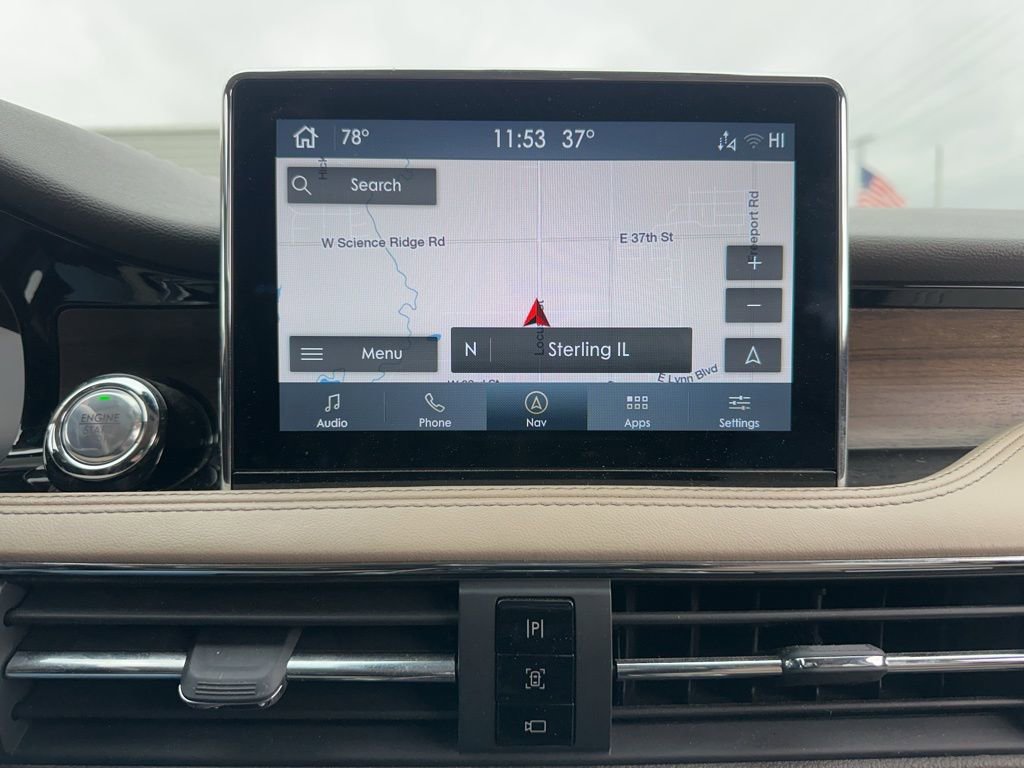 Used 2021 Lincoln Corsair Reserve image 12