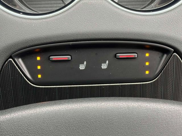 Certified 2023 Toyota Venza Nightshade image 31