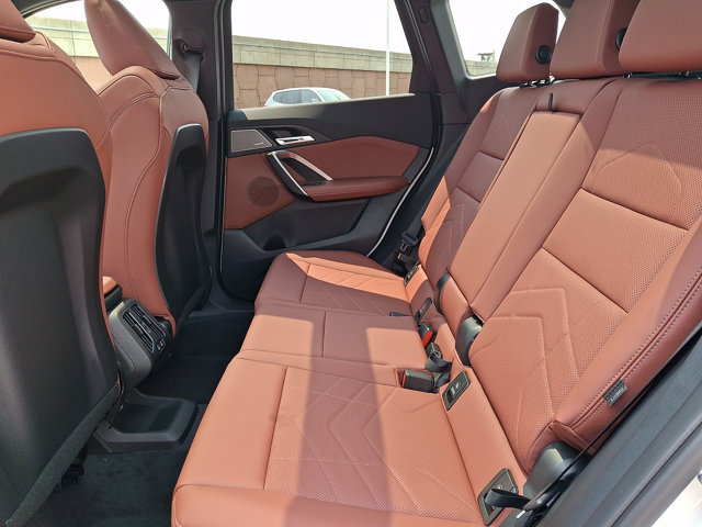New 2026 BMW X1 xDrive28i w/ Technology Package AWD/4WD image 5