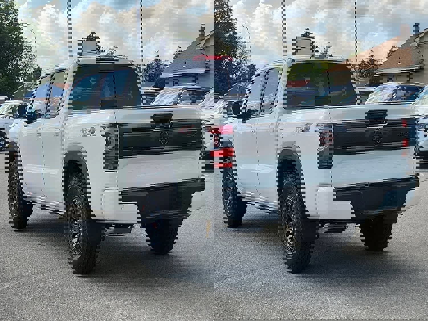 New 2025 Nissan Frontier PRO-4X image 4