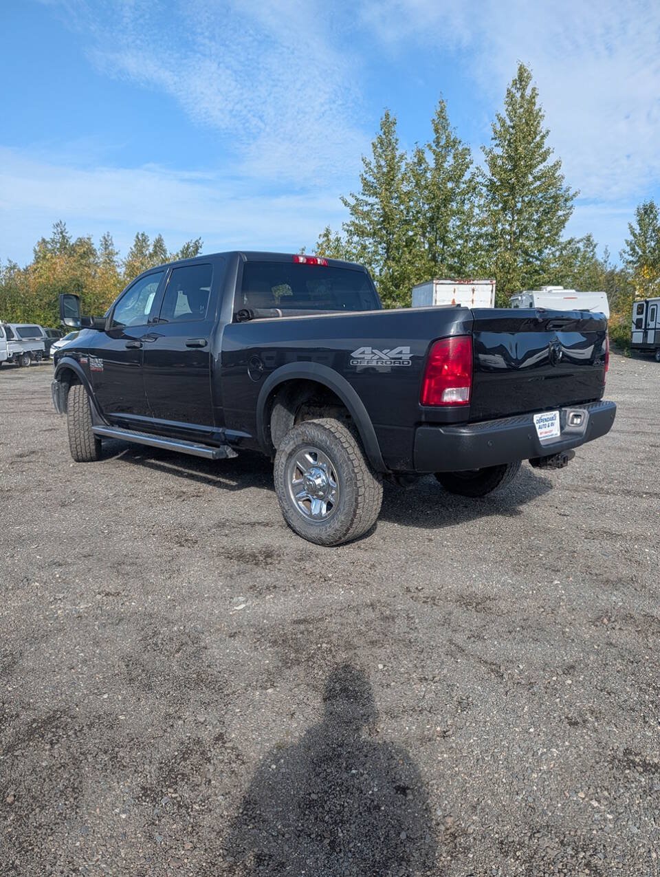 Used 2017 RAM 2500 Tradesman w/ Chrome Appearance Group AWD/4WD image 4