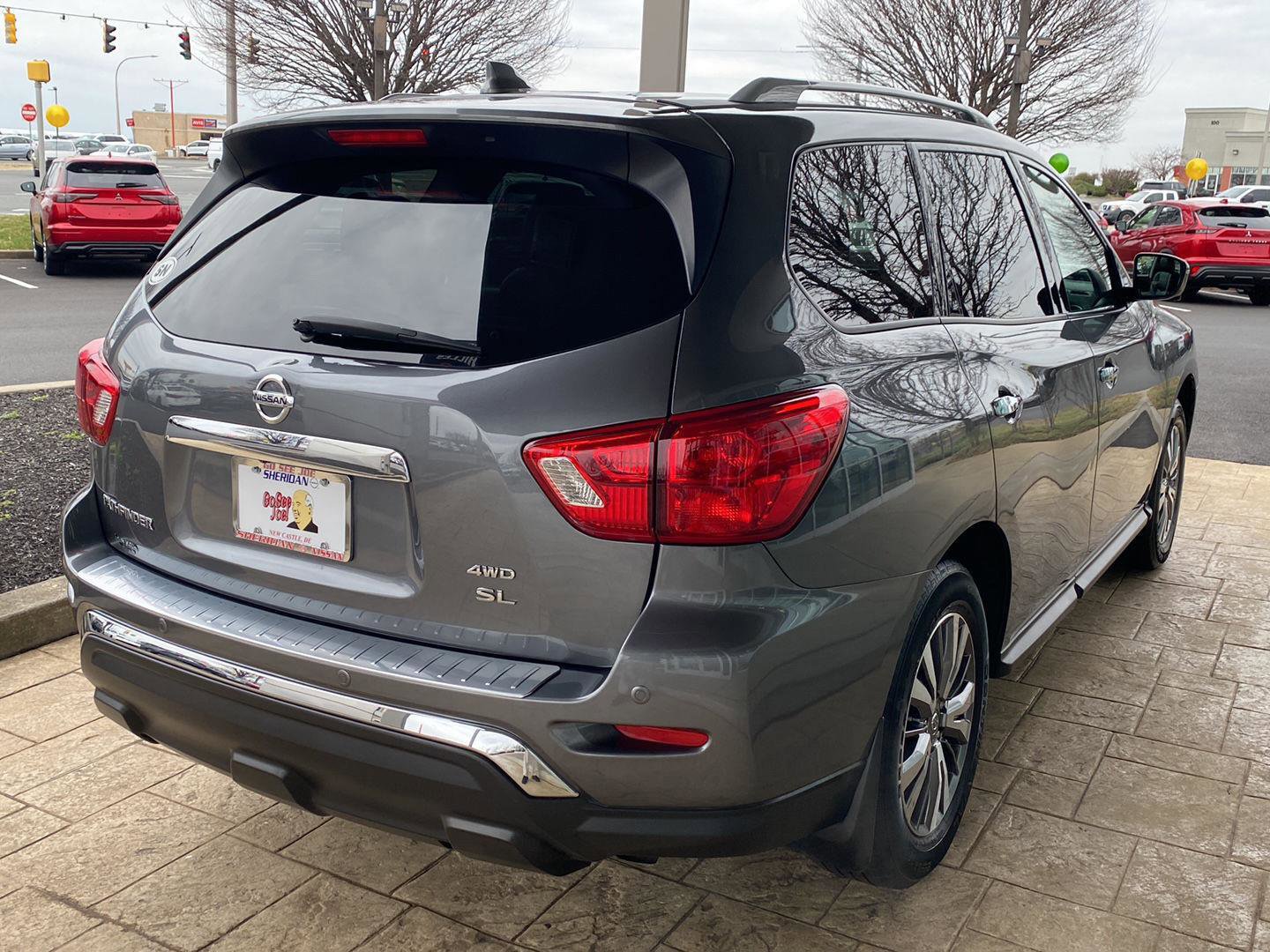 Used 2019 Nissan Pathfinder SL image 7