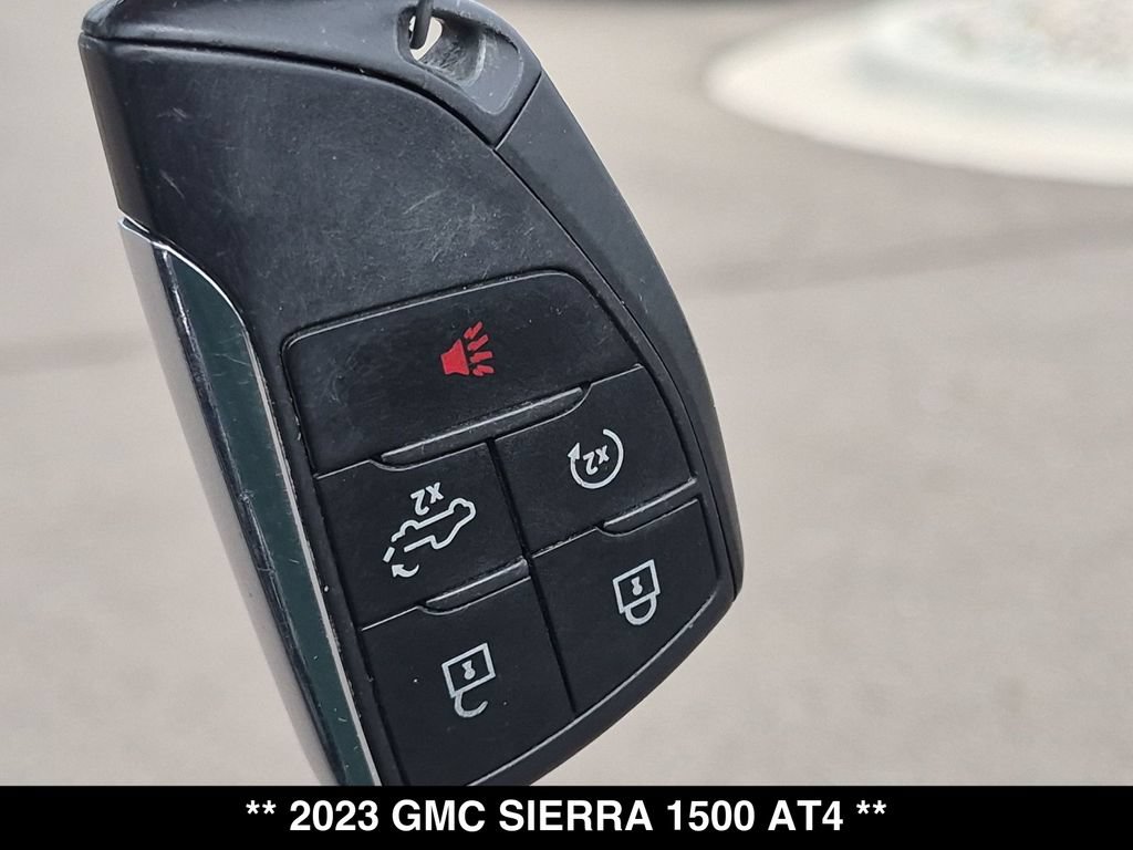 Used 2023 GMC Sierra 1500 AT4 w/ AT4 Premium Package AWD/4WD image 28