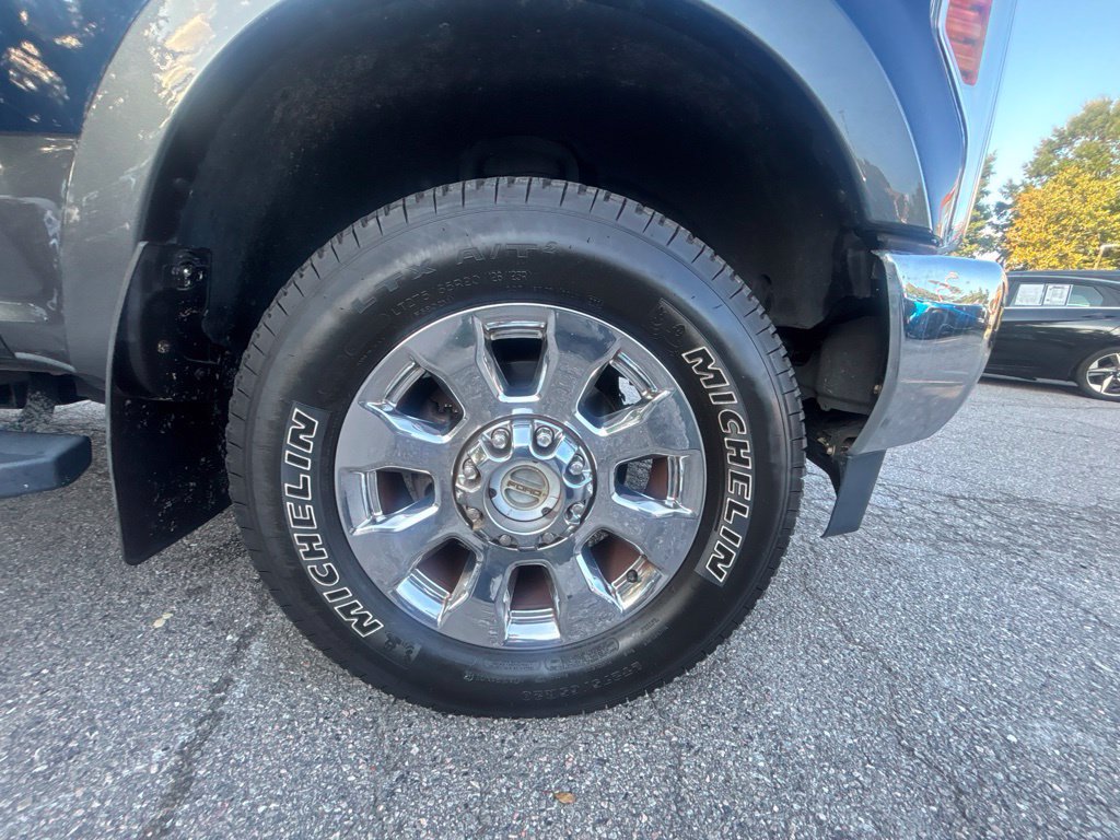 Used 2019 Ford F250 Lariat w/ Lariat Ultimate Package AWD/4WD image 36