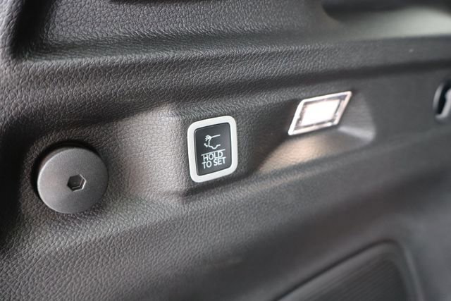 Used 2026 Jeep Grand Cherokee L Limited AWD/4WD image 38