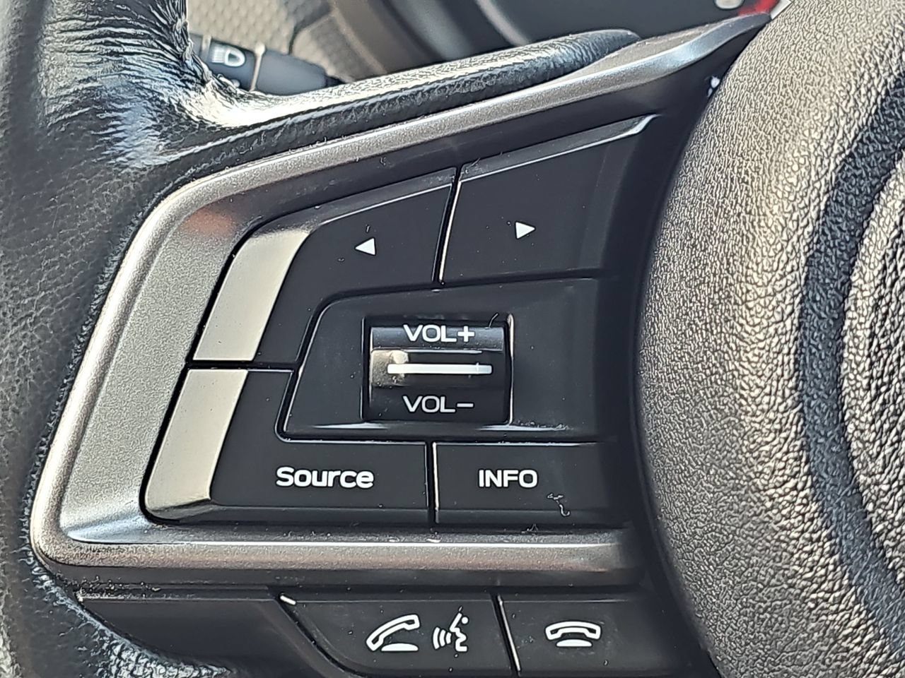 Used 2021 Subaru Forester Premium AWD/4WD image 22