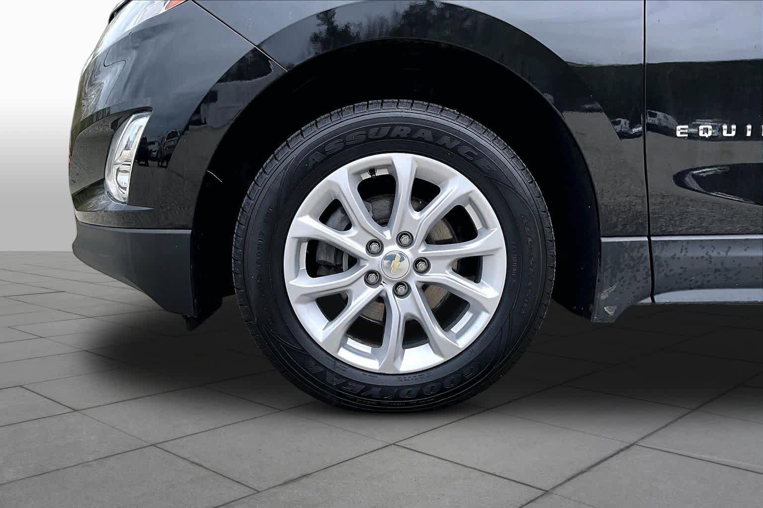 Used 2019 Chevrolet Equinox LT AWD/4WD image 11