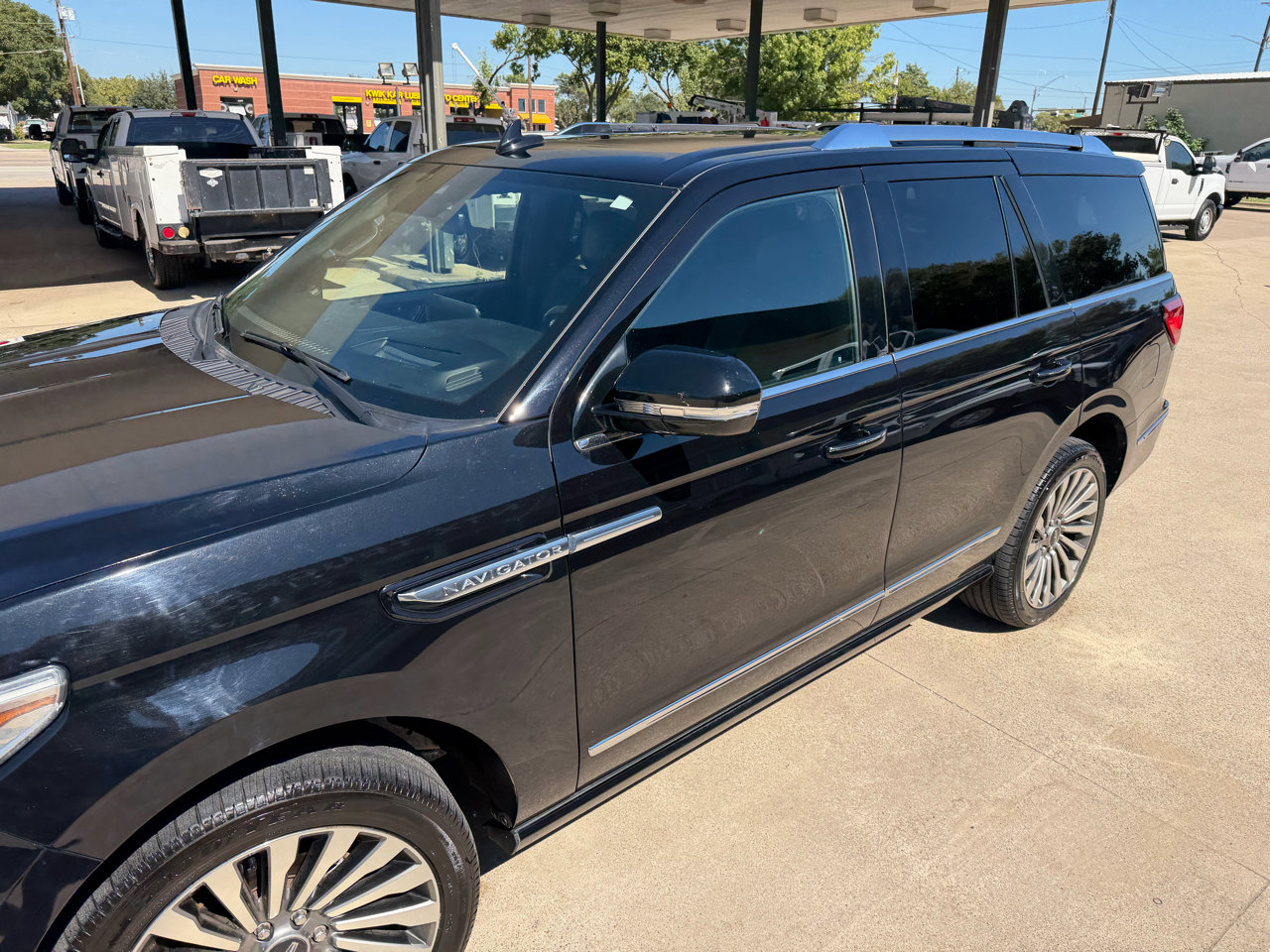 Used 2020 Lincoln Navigator Reserve w/ Luxury Package image 10