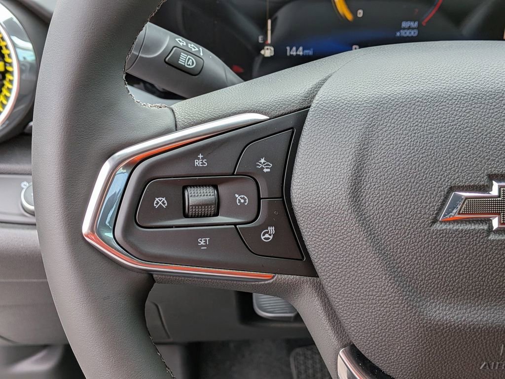New 2026 Chevrolet Trax ACTIV w/ Driver Confidence Package FWD image 16