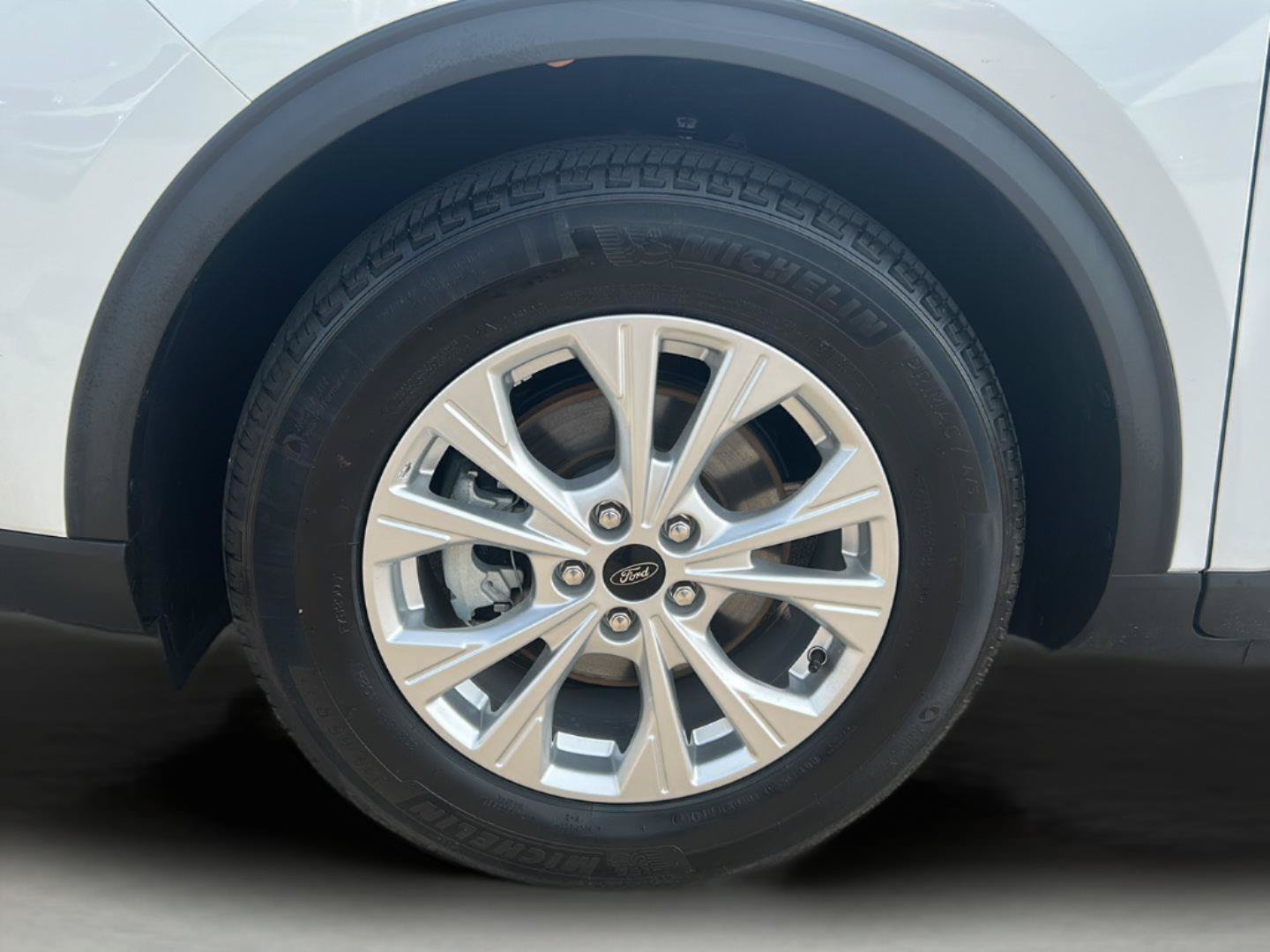 Certified 2024 Ford Escape Active w/ Cold Weather Package FWD image 27