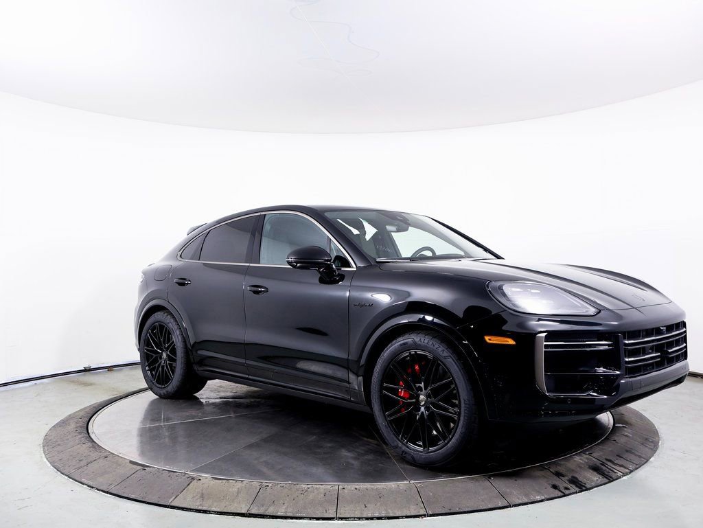 New 2025 Porsche Cayenne Turbo image 27