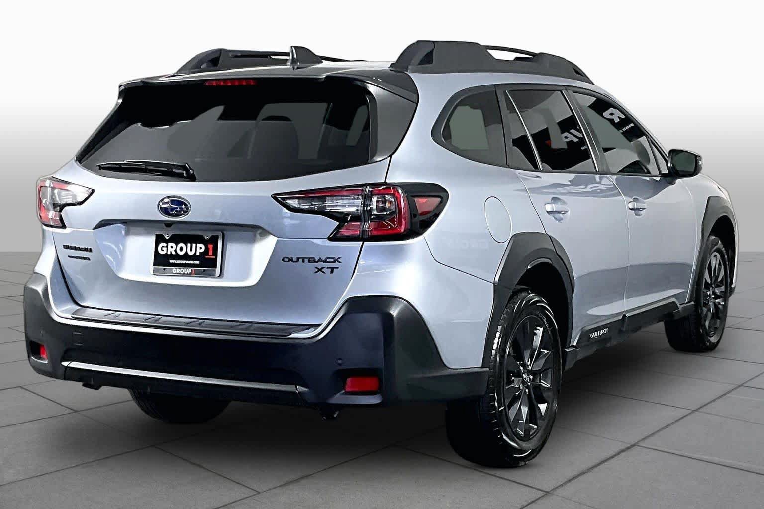 Used 2024 Subaru Outback Onyx Edition XT AWD/4WD image 12