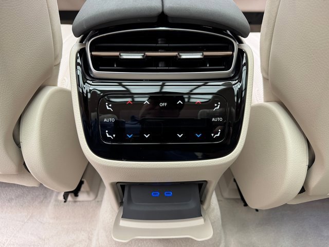 Certified 2023 Mercedes-Benz EQS 450+ 4MATIC SUV image 23