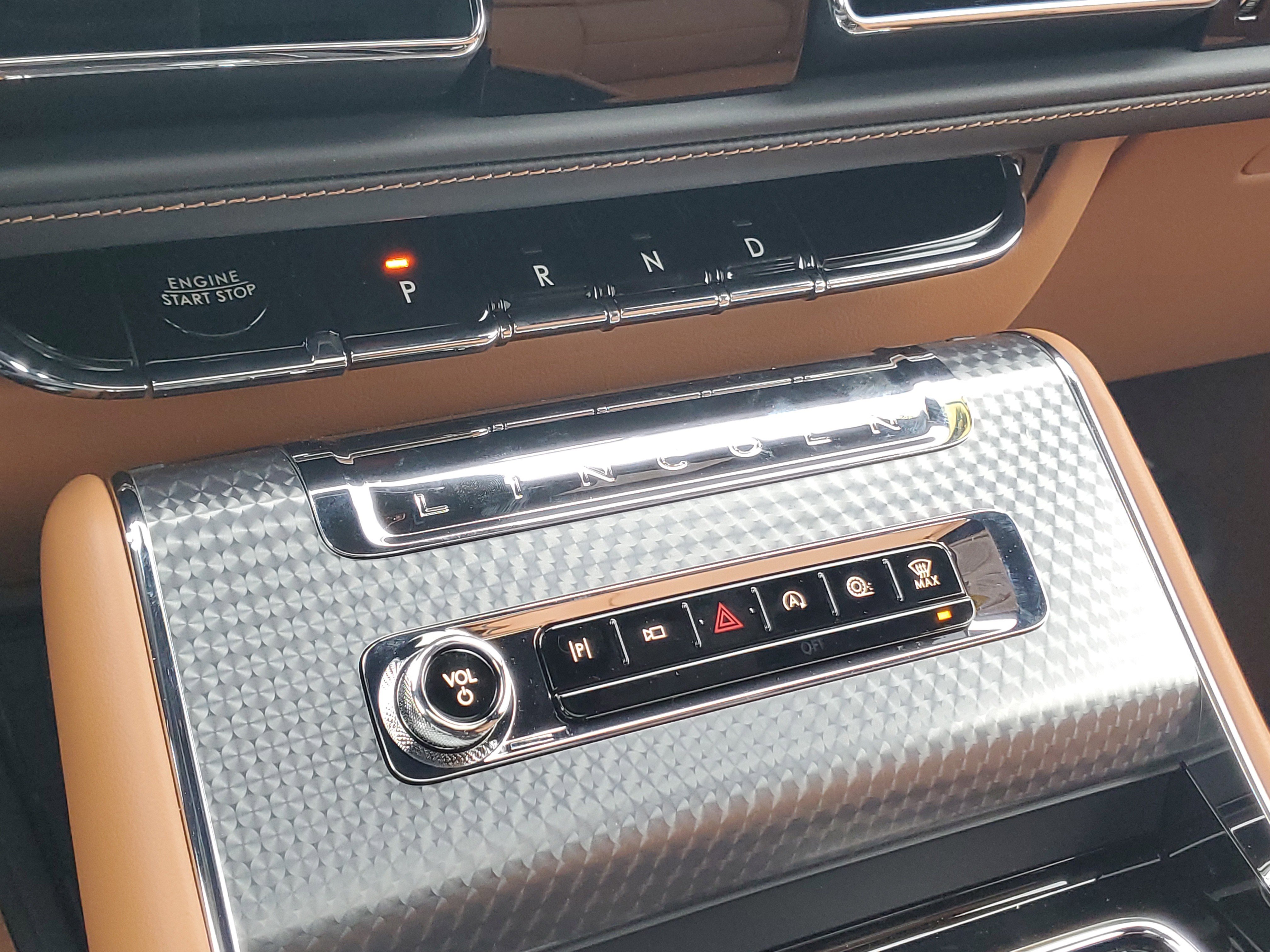 New 2026 Lincoln Aviator Black Label w/ Dynamic Handling Package image 21