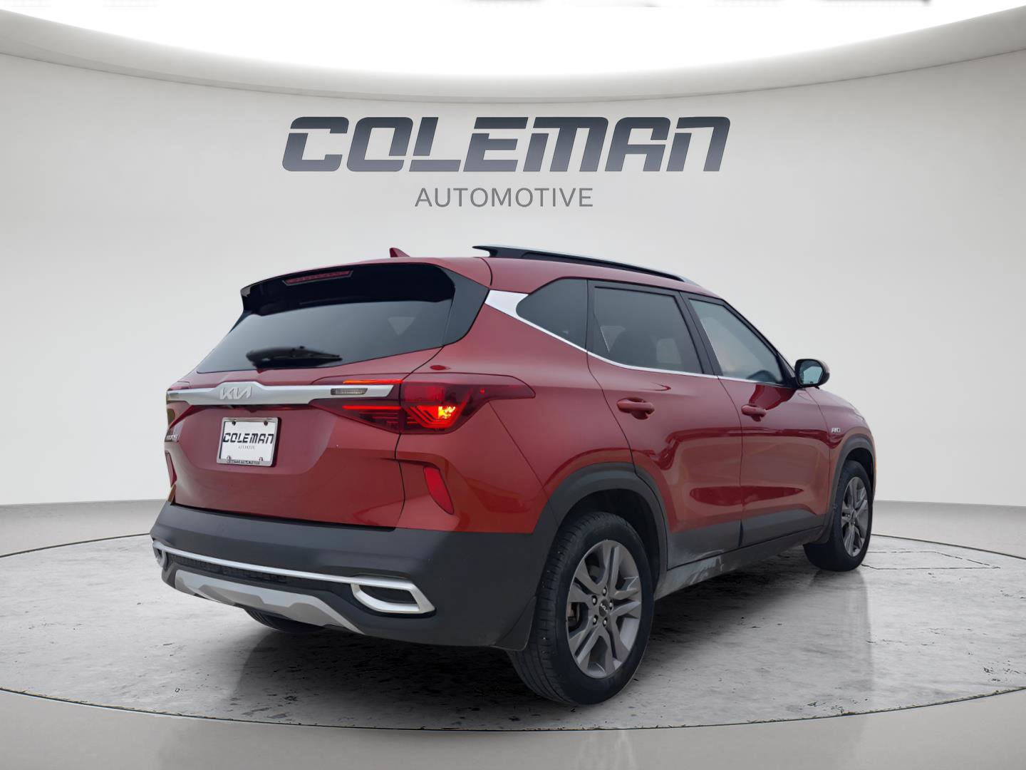 Used 2022 Kia Seltos S AWD/4WD image 5