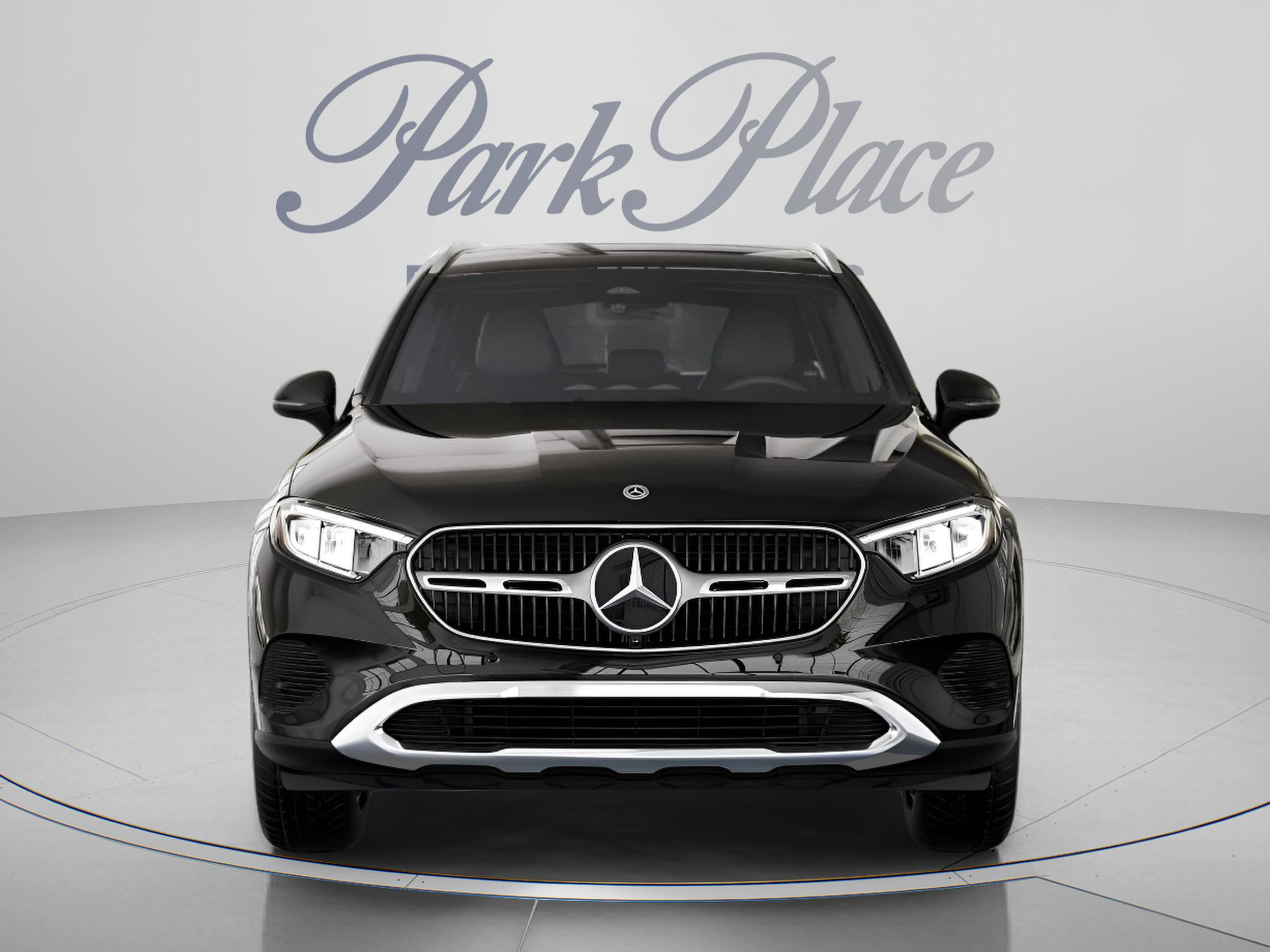 Used 2026 Mercedes-Benz GLC 300 image 36