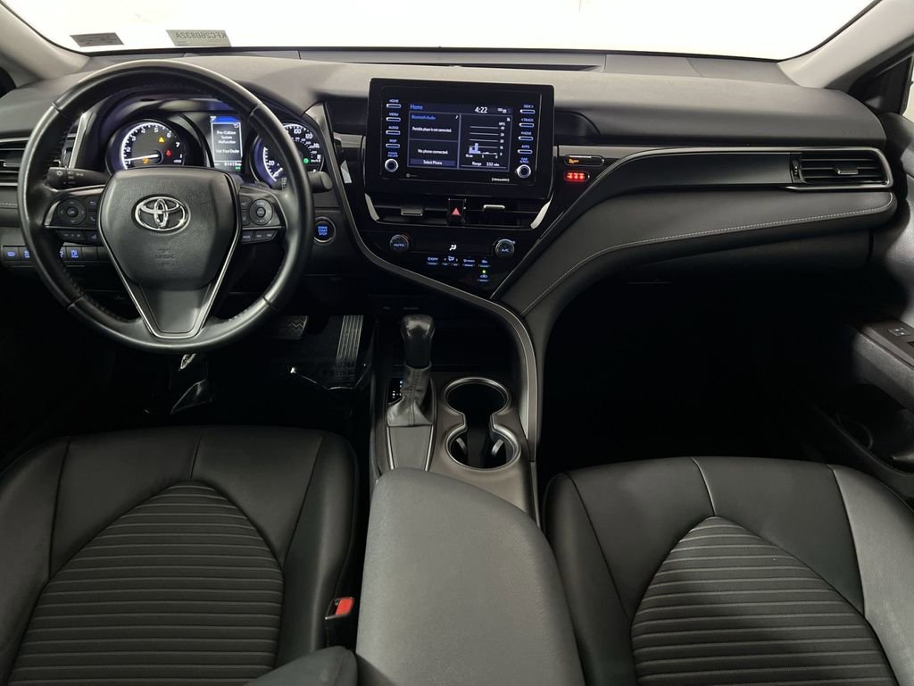 Used 2021 Toyota Camry SE w/ Convenience Package FWD image 21