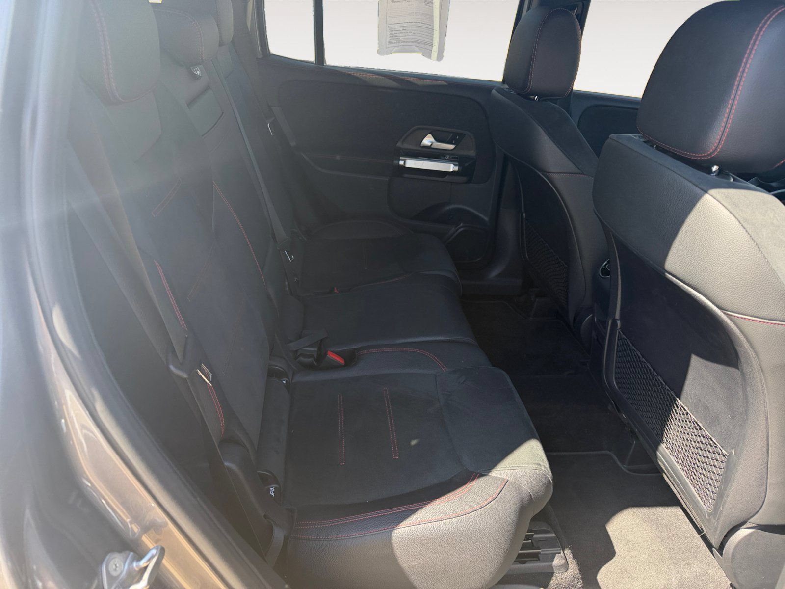 Used 2021 Mercedes-Benz GLB 250 image 13