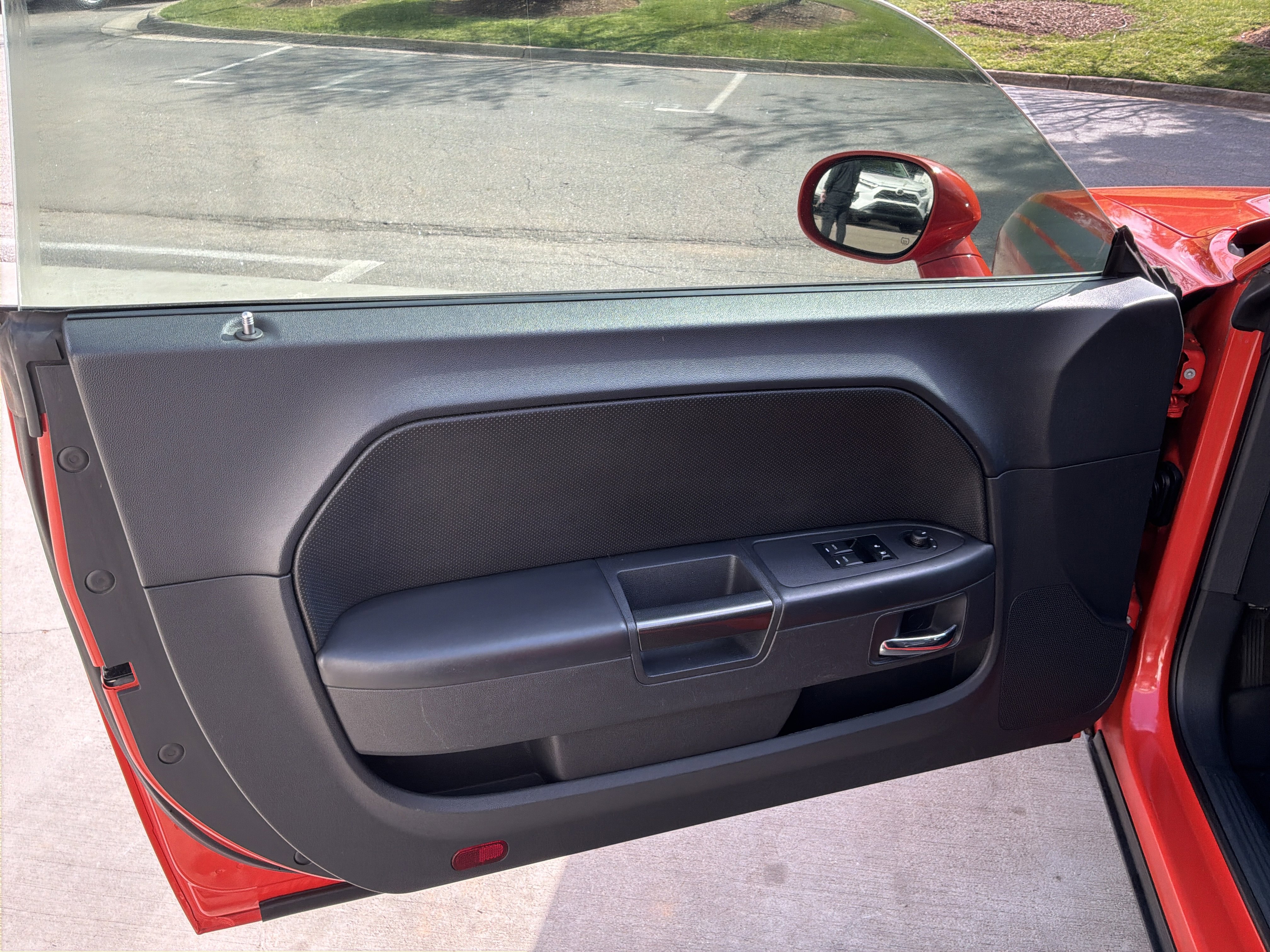 Used 2010 Dodge Challenger R/T image 14