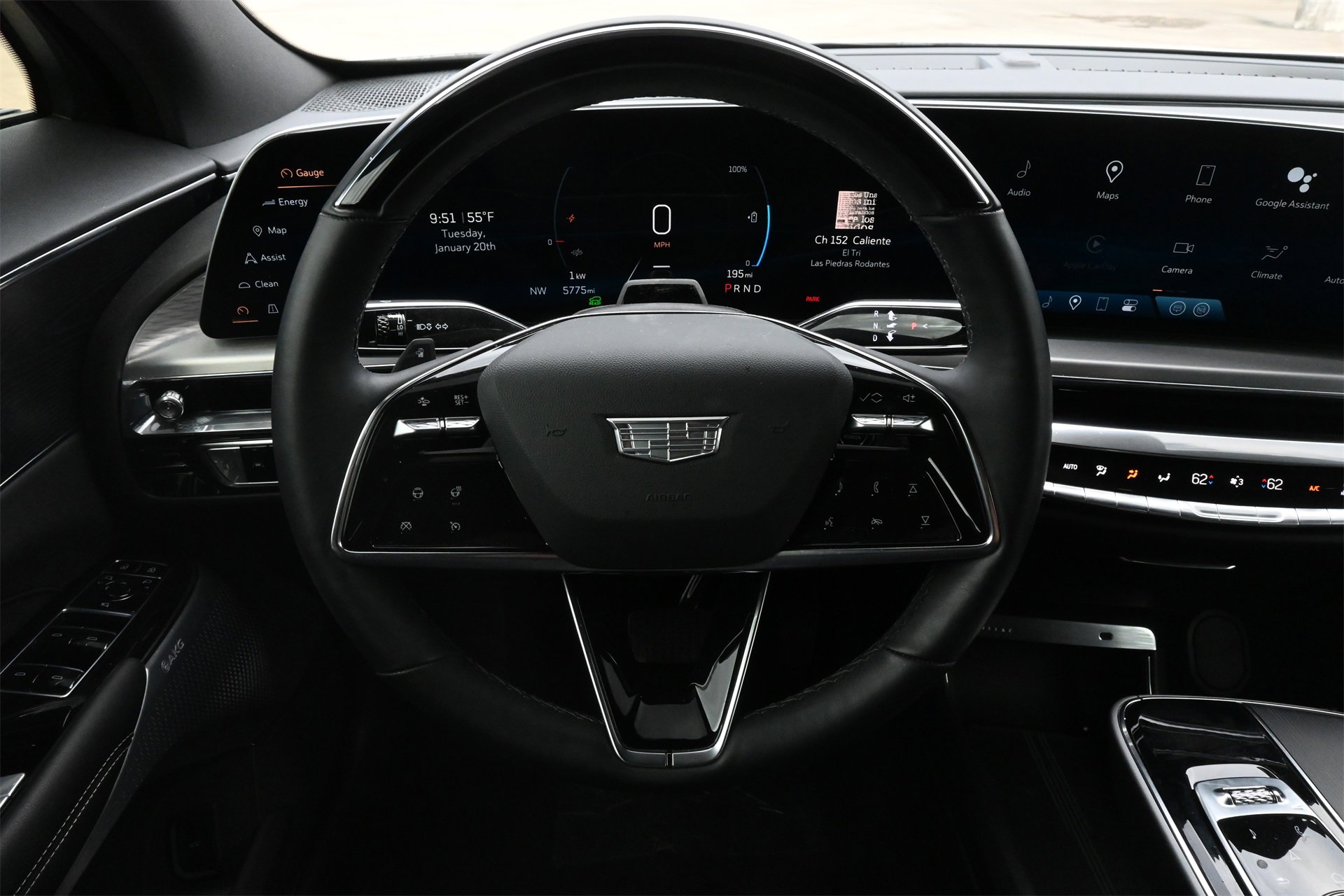 Certified 2024 Cadillac Lyriq Luxury image 10