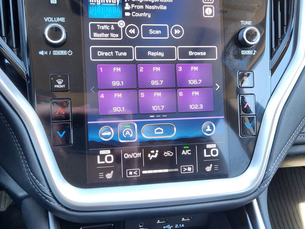 Used 2021 Subaru Outback Limited image 21