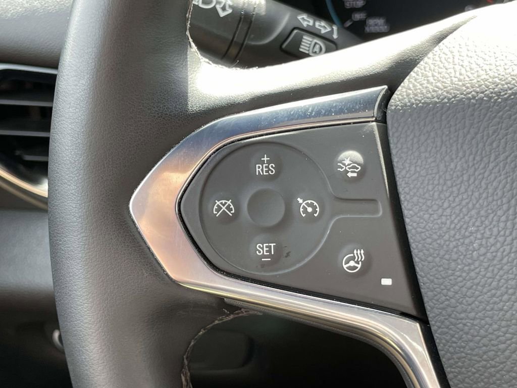 Used 2023 Chevrolet Traverse LT AWD/4WD image 21