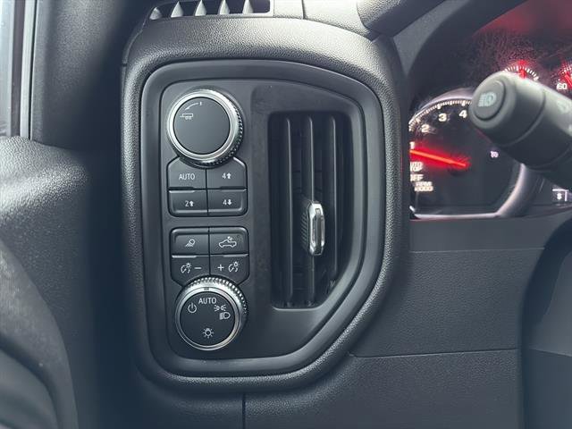 Used 2025 GMC Sierra 1500 Pro w/ Pro Value Package image 15