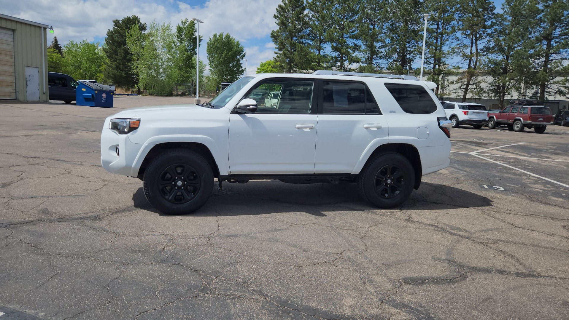Used 2018 Toyota 4Runner SR5 Premium AWD/4WD image 5