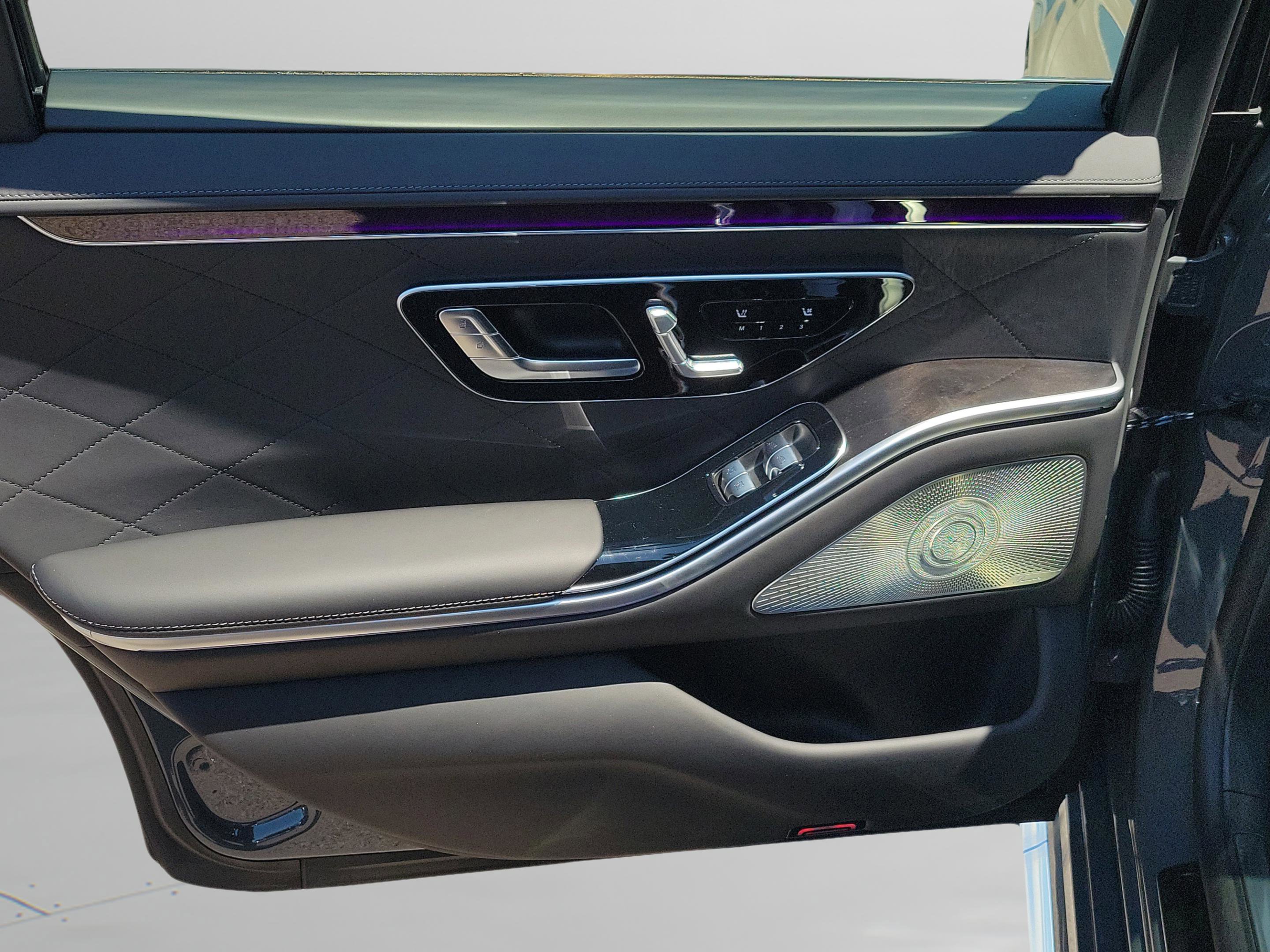 New 2026 Mercedes-Benz S 580 4MATIC Sedan image 7