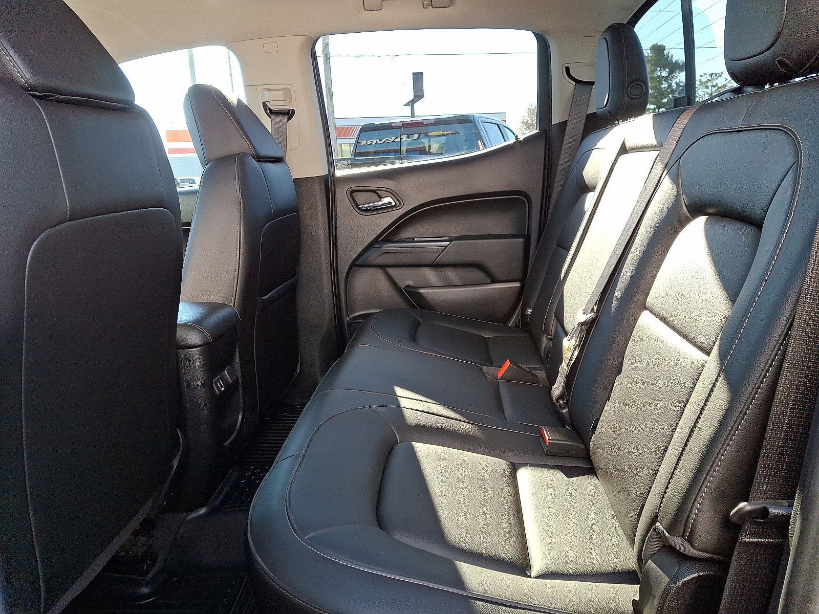 Used 2022 Chevrolet Colorado ZR2 AWD/4WD image 9