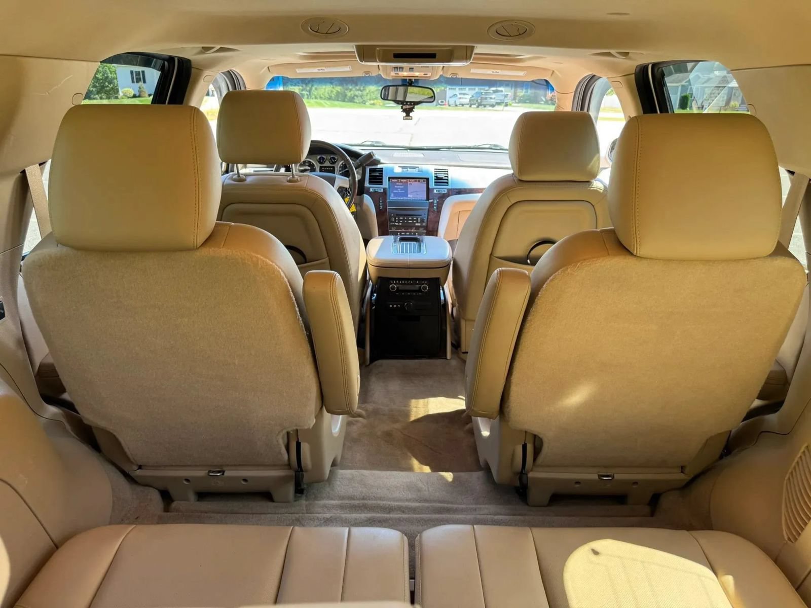 Used 2012 Cadillac Escalade Premium AWD/4WD image 40