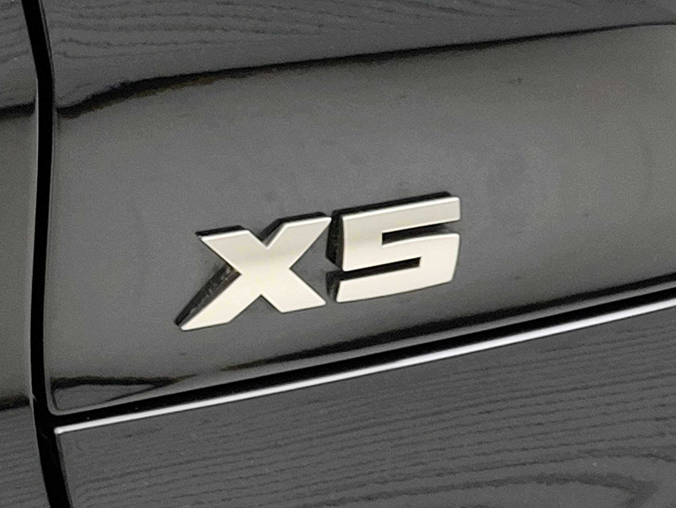 Certified 2023 BMW X5 M50i w/ Executive Package image 11